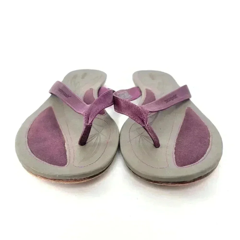 Patagonia Bandha Thong Sandal In Currant - Picture 7 of 9